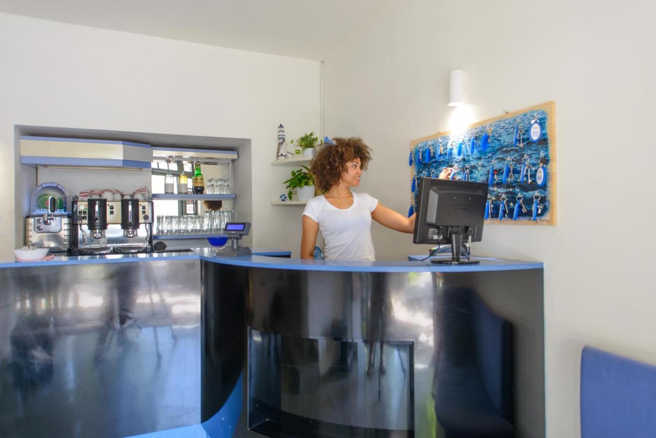 Hotel Paloma Beach Front Chiringuitos Time Rimini Exterior foto
