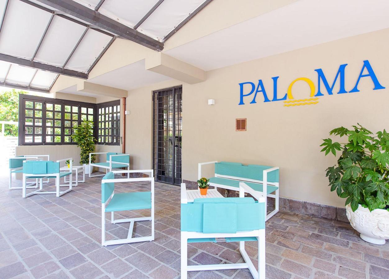 Hotel Paloma Beach Front Chiringuitos Time Rimini Exterior foto